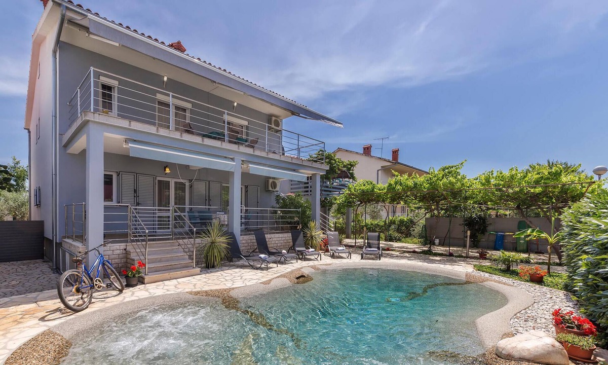 Valbandon Apartment | Awesome apartment in Fazana