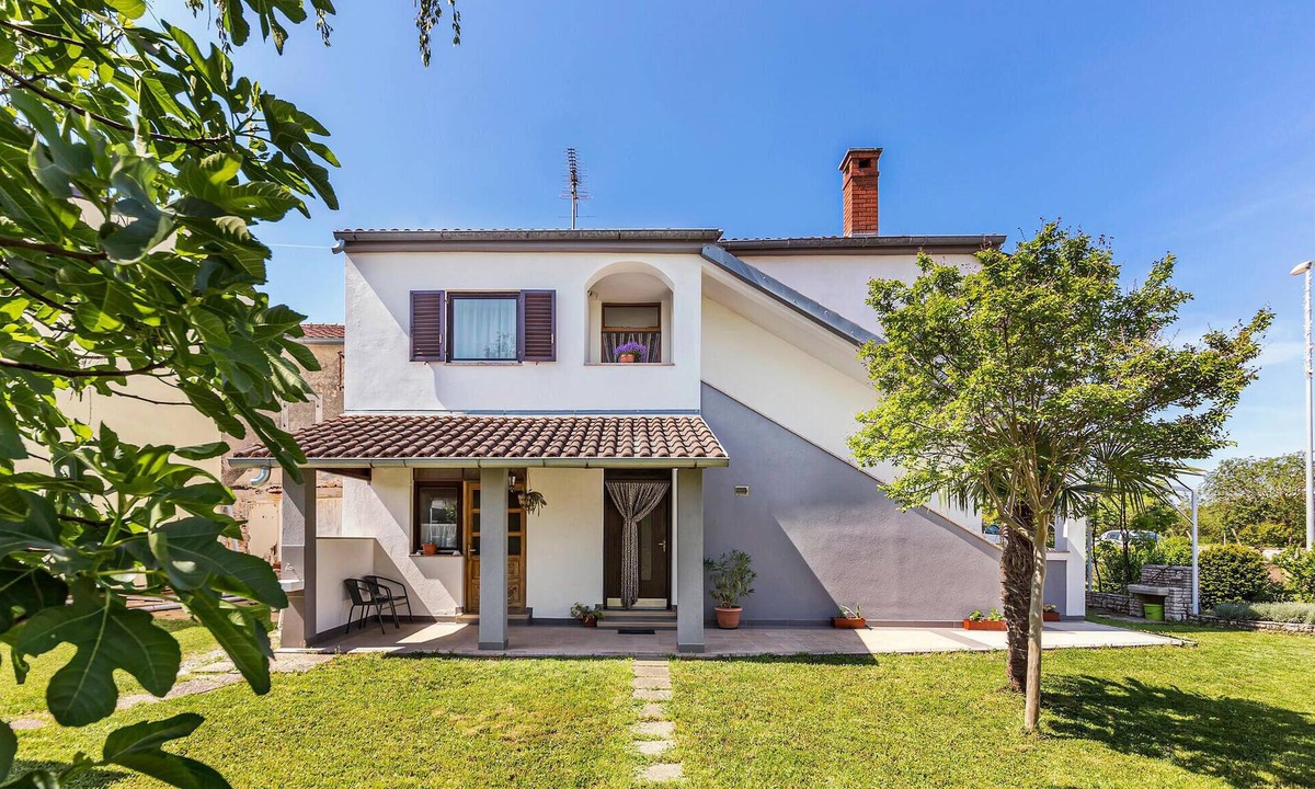 Fazana Apartment | Awesome apartment in Fazana with WiFi