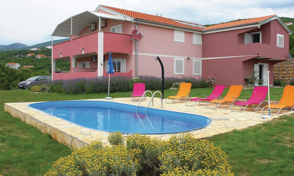 Klenovica Apartment | Awesome apartment in Klenovica with WiFi