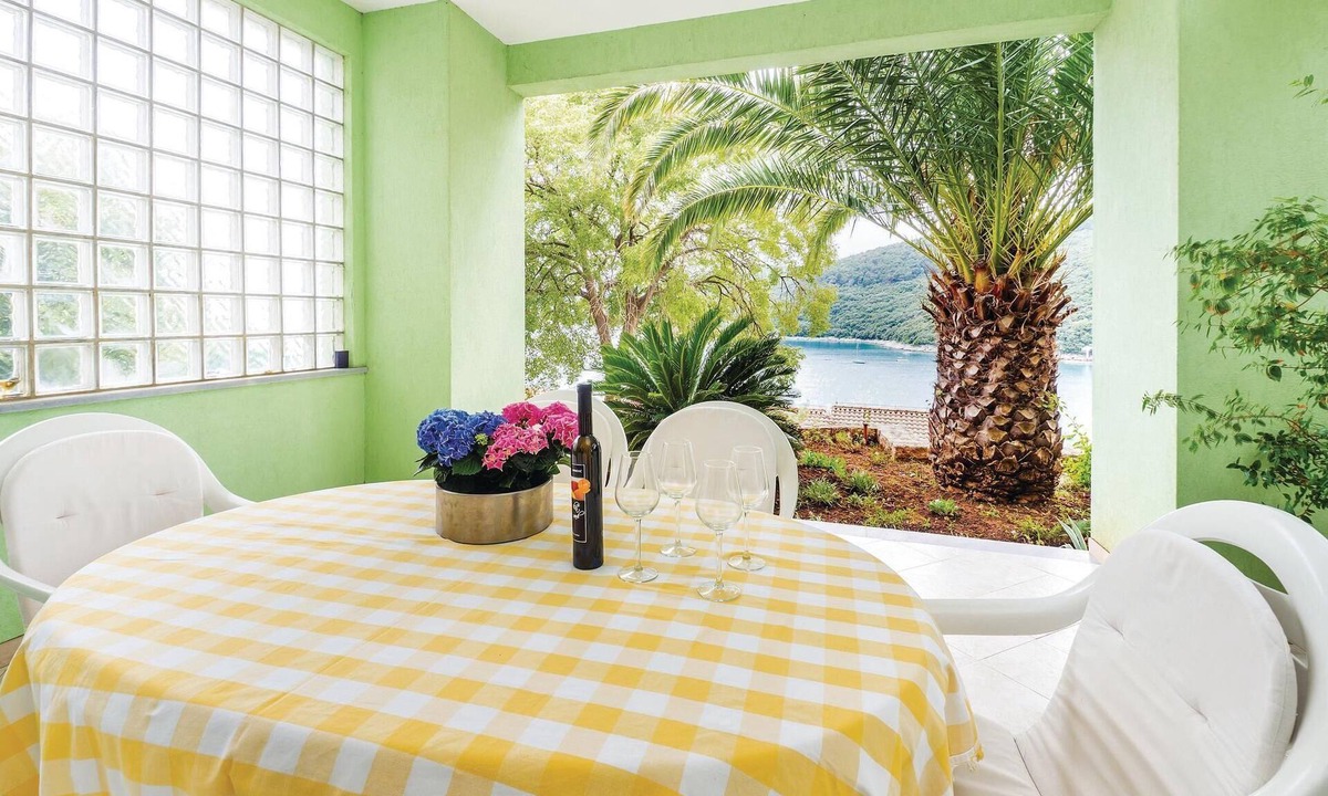 Rabac Apartment | Awesome apartment in Rabac with WiFi