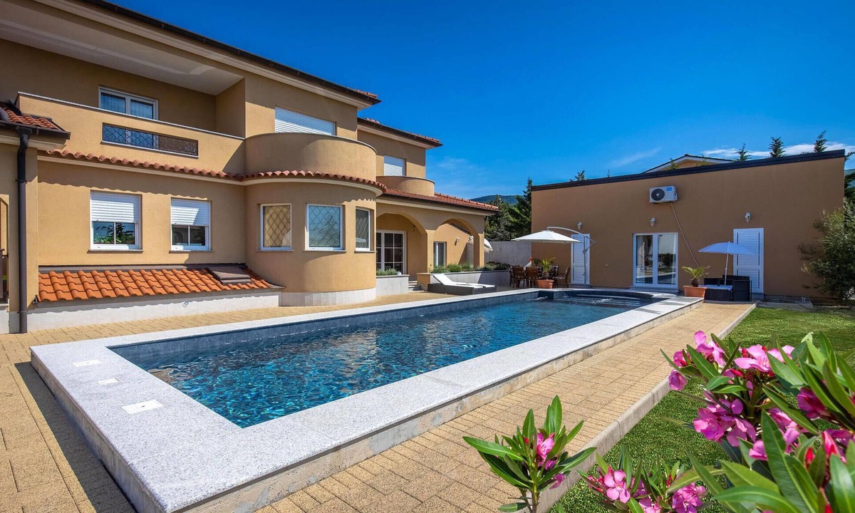Smrika Apartment | Awesome apartment in Smrika with WiFi