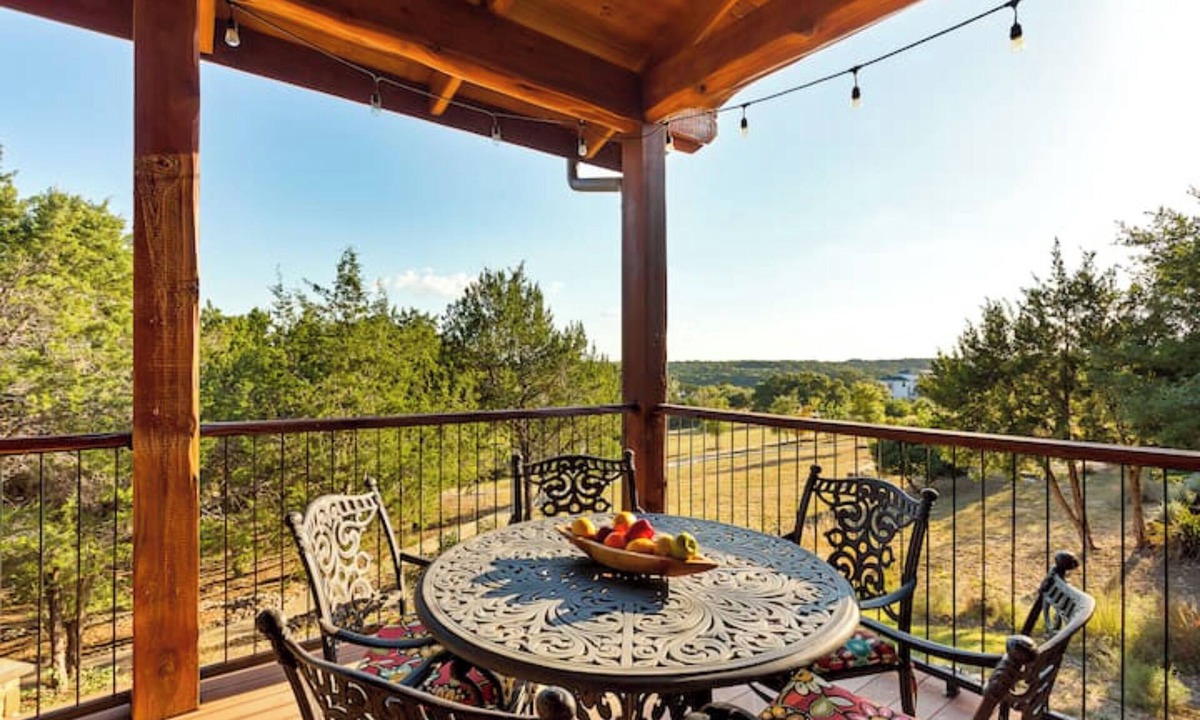 Leander Cabin | Awesome Cottage in The Hollows - Views/4 Pools