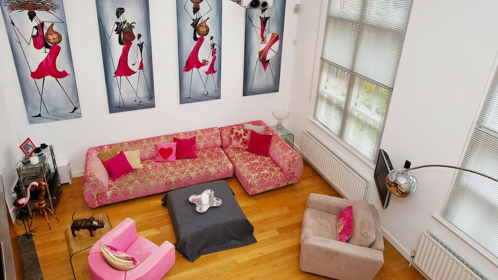 Kilburn Apartment | Awesome Duplex with Private Parking