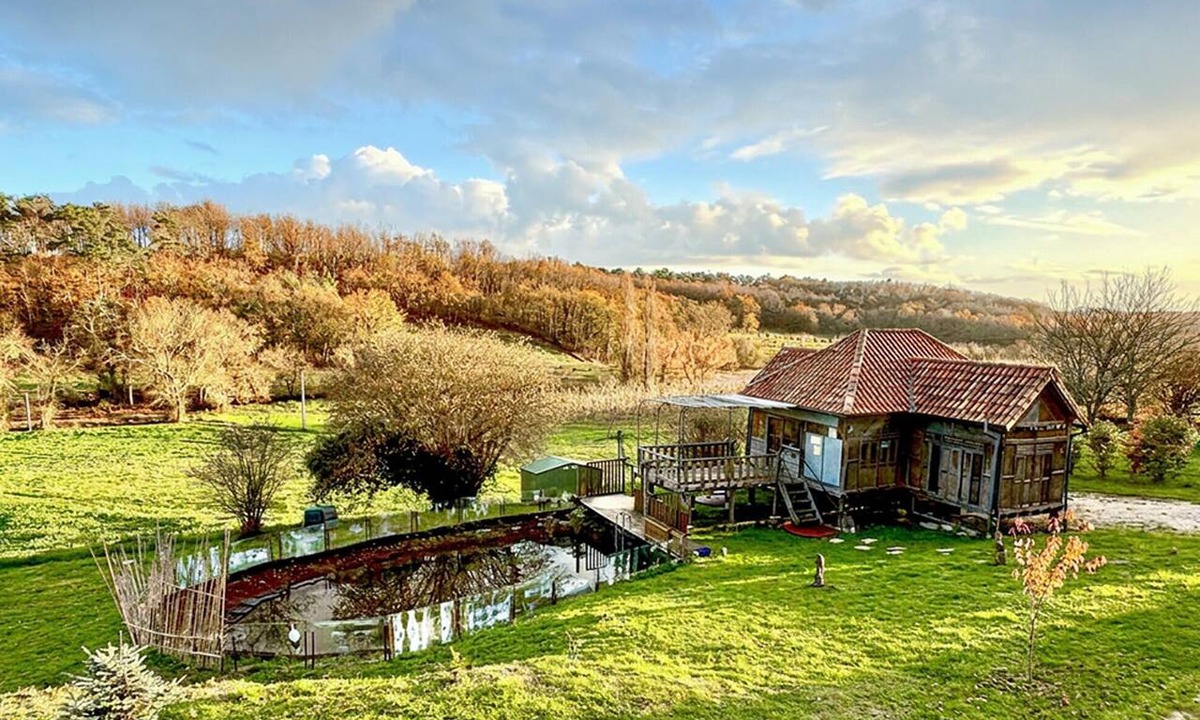 Saint-Sulpice-de-Roumagnac House | Awesome home in Saint-Sulpice-de-Rouma