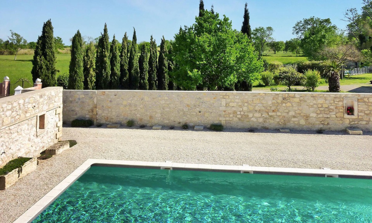 Saint-Martin-de-Crau House | Awesome home in Saint Martin De Crau