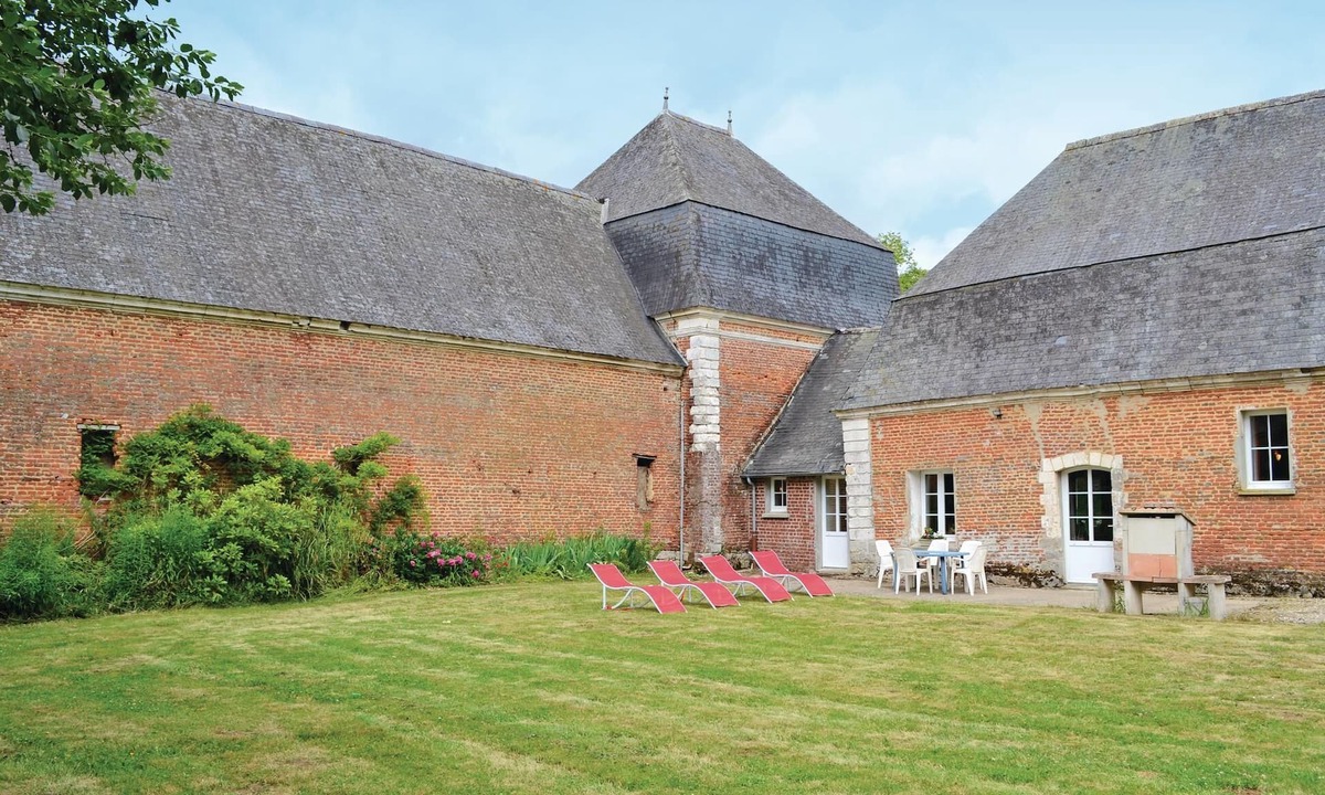 Gouy-Saint-Andre House | Awesome home in Gouy Saint Andre with WiFi