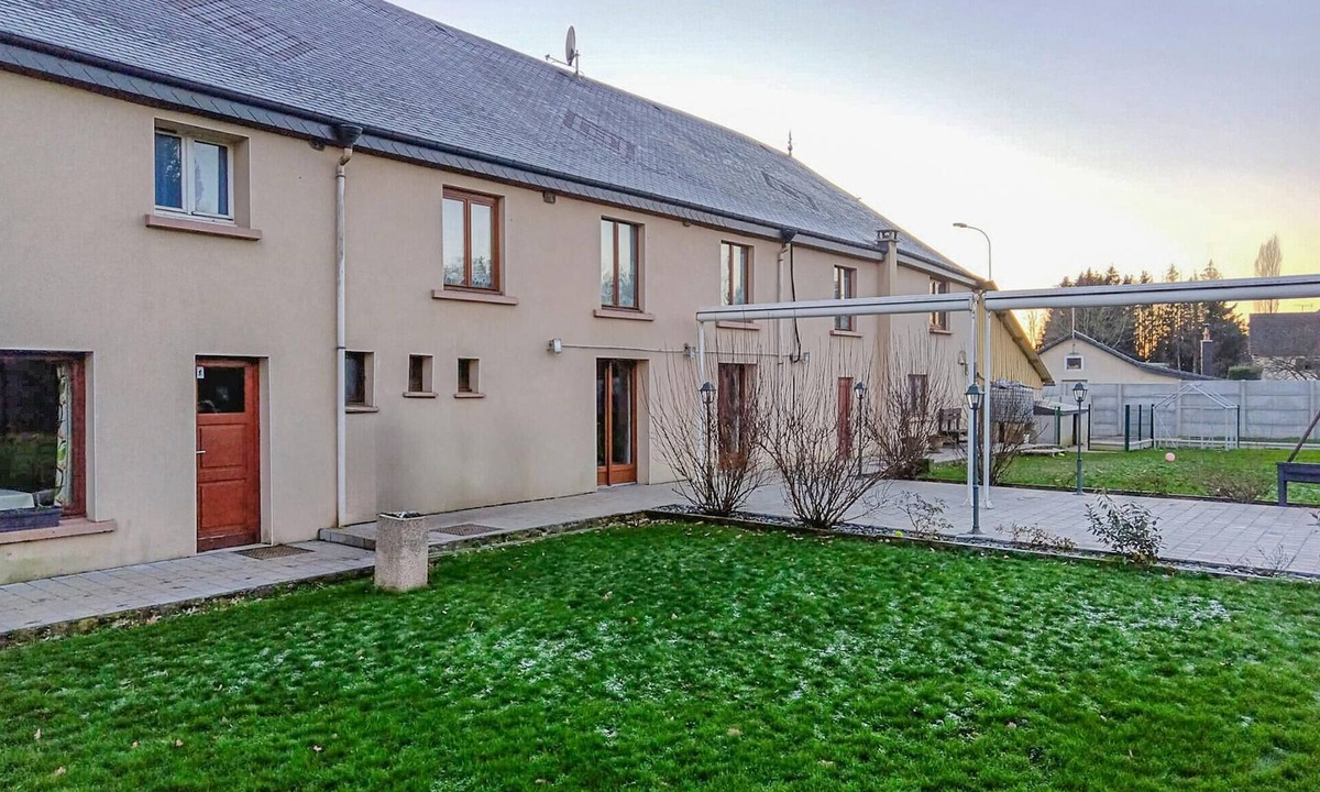 Maubert-Fontaine House | Awesome home in Maubert-Fontaine with sauna