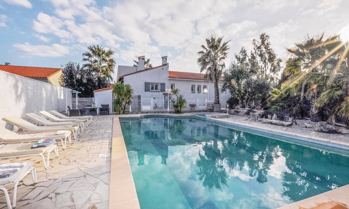 Baixas House | Awesome home in Baixas