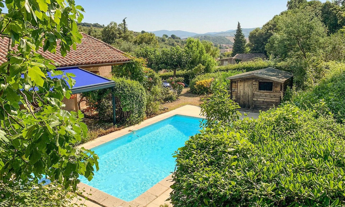 Berlou House | Awesome home in Berlou