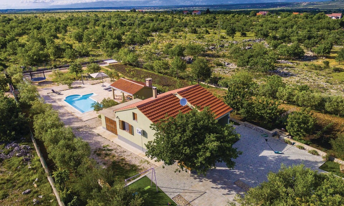 Tinj House | Awesome home in Biograd
