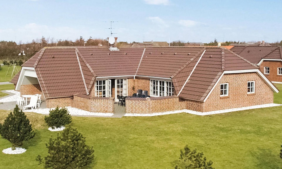 Blavand House | Awesome home in Blåvand with sauna