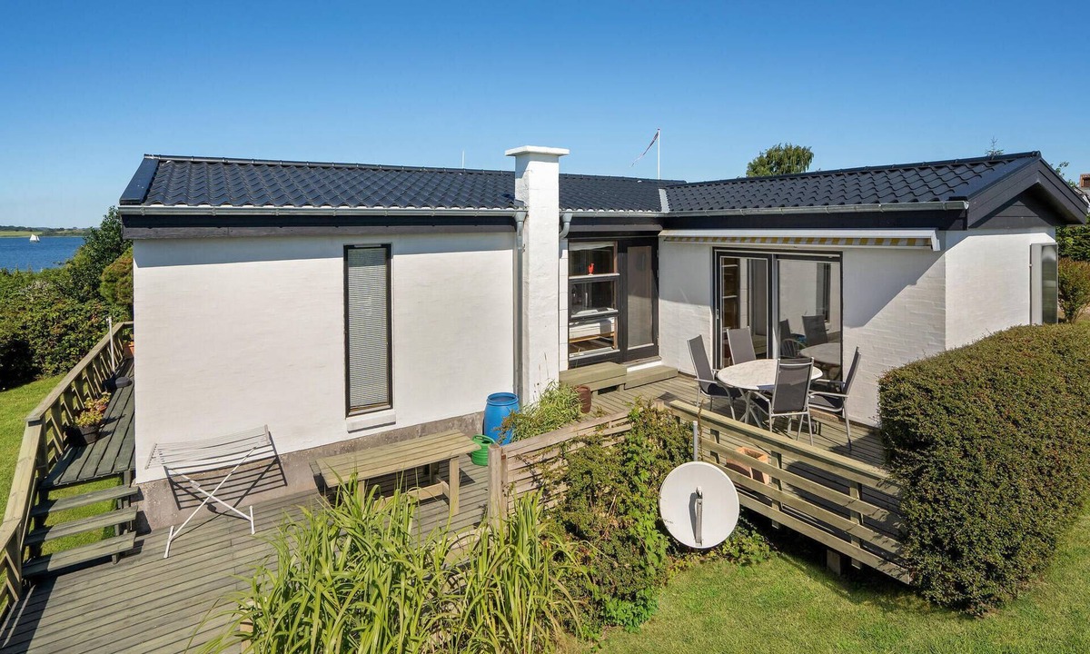 Brunsnaes House | Awesome home in Broager with WiFi