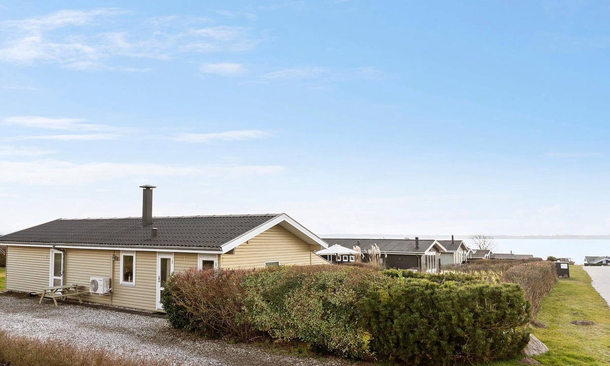 Helnæs By House | Awesome home in Ebberup with WiFi