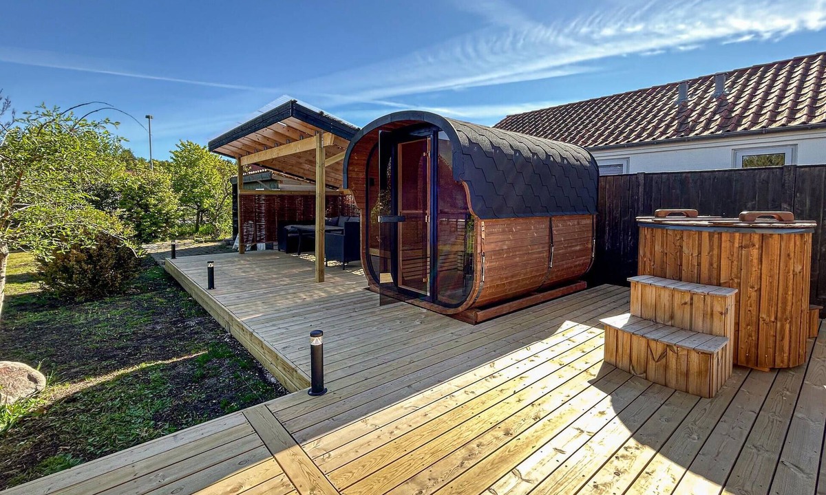 Vibæk Strand House | Awesome home in Ebeltoft with sauna