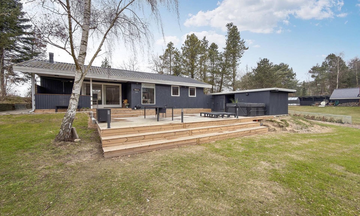 Syddjurs Kommune House | Awesome home in Ebeltoft with WiFi