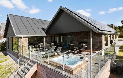 Syddjurs Kommune House | Awesome Home In Ebeltoft With Sauna