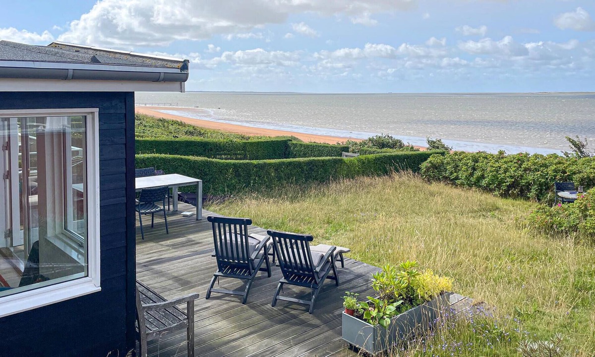 Hjerting House | Awesome home in Esbjerg V with WiFi