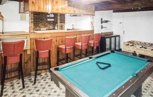 Maubert-Fontaine House | Awesome Home In Maubert-Fontaine With Sauna