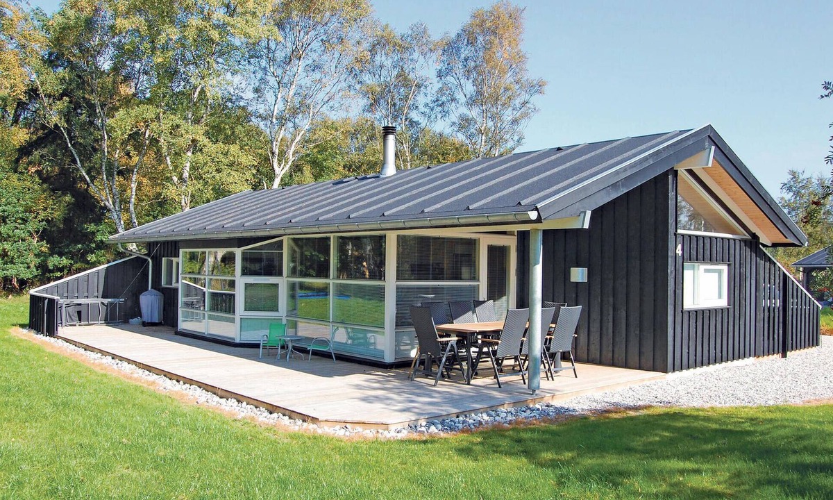 Grena Strand House | Awesome home in Grenaa with sauna