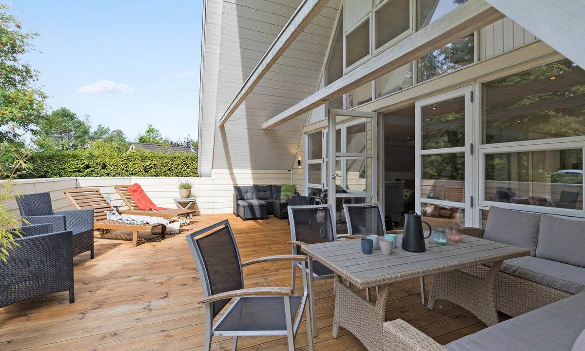 Grenaa House | Awesome home in Grenaa with kitchen