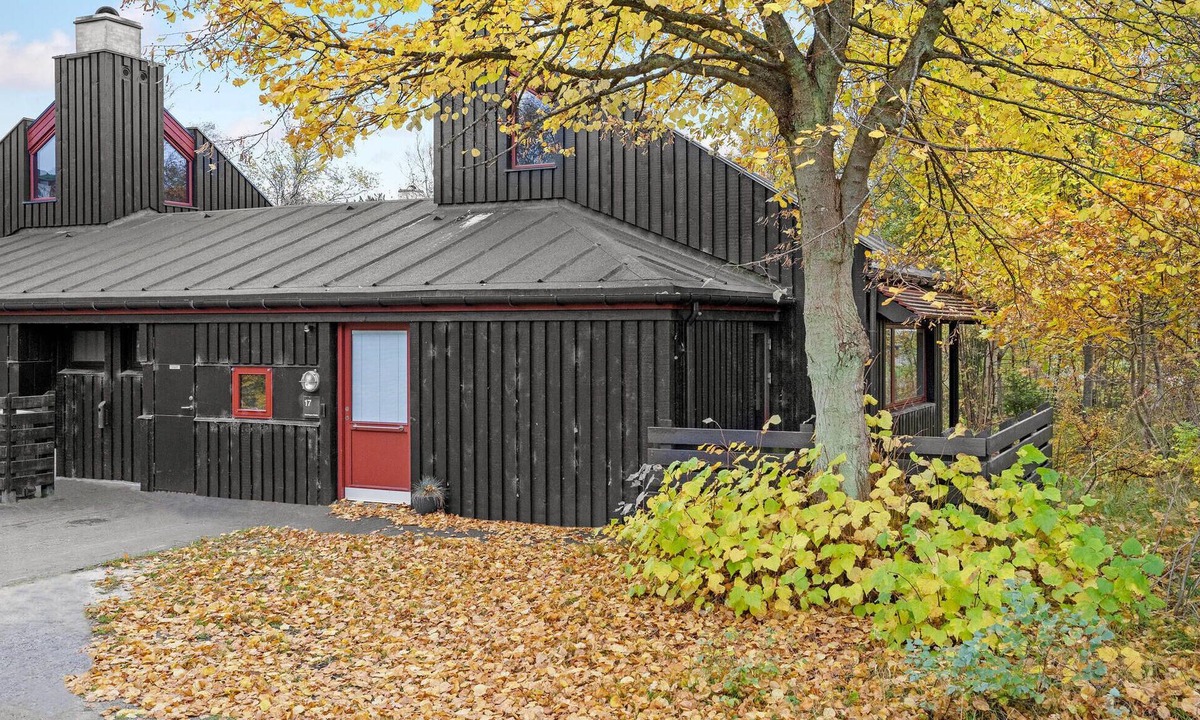 Grena Strand House | Awesome home in Grenaa with kitchen