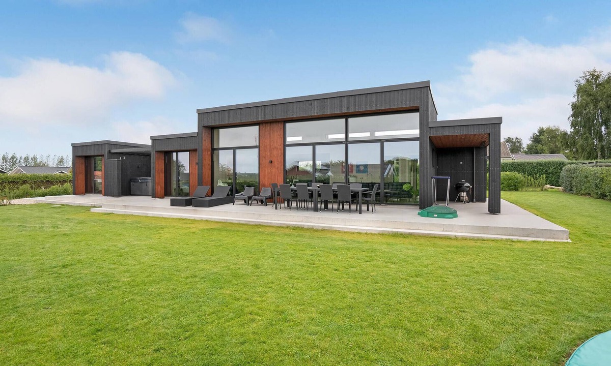 Flovt Strand House | Awesome home in Haderslev with sauna