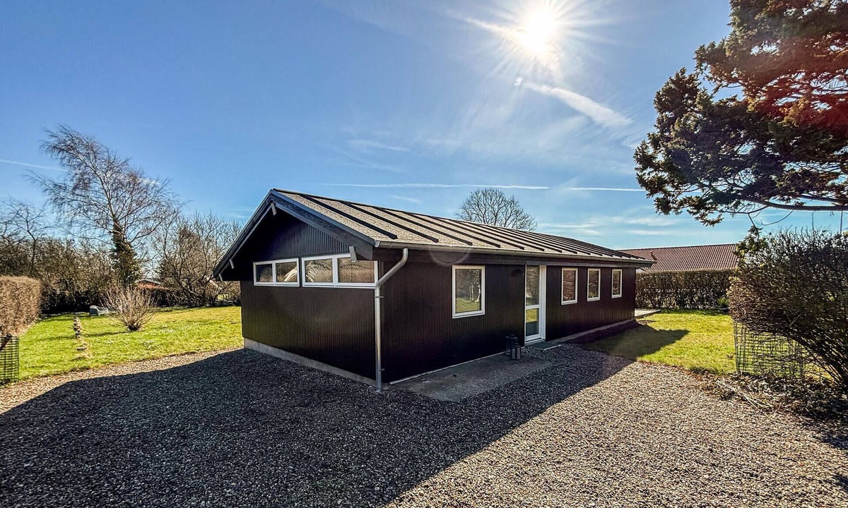 Hejsager Strand House | Awesome home in Haderslev with WiFi