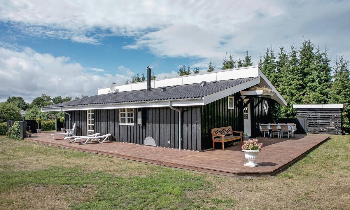Hadsund House | Awesome home in Hadsund with sauna