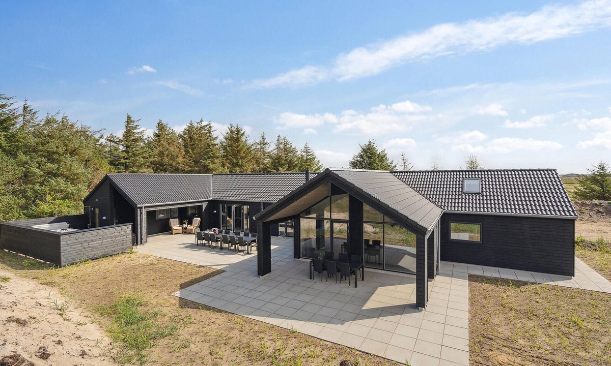 Hvide Sande House | Awesome home in Hvide Sande with sauna