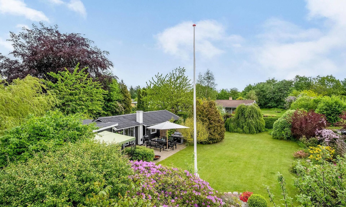 Jægerspris House | Awesome home in Jægerspris with kitchen