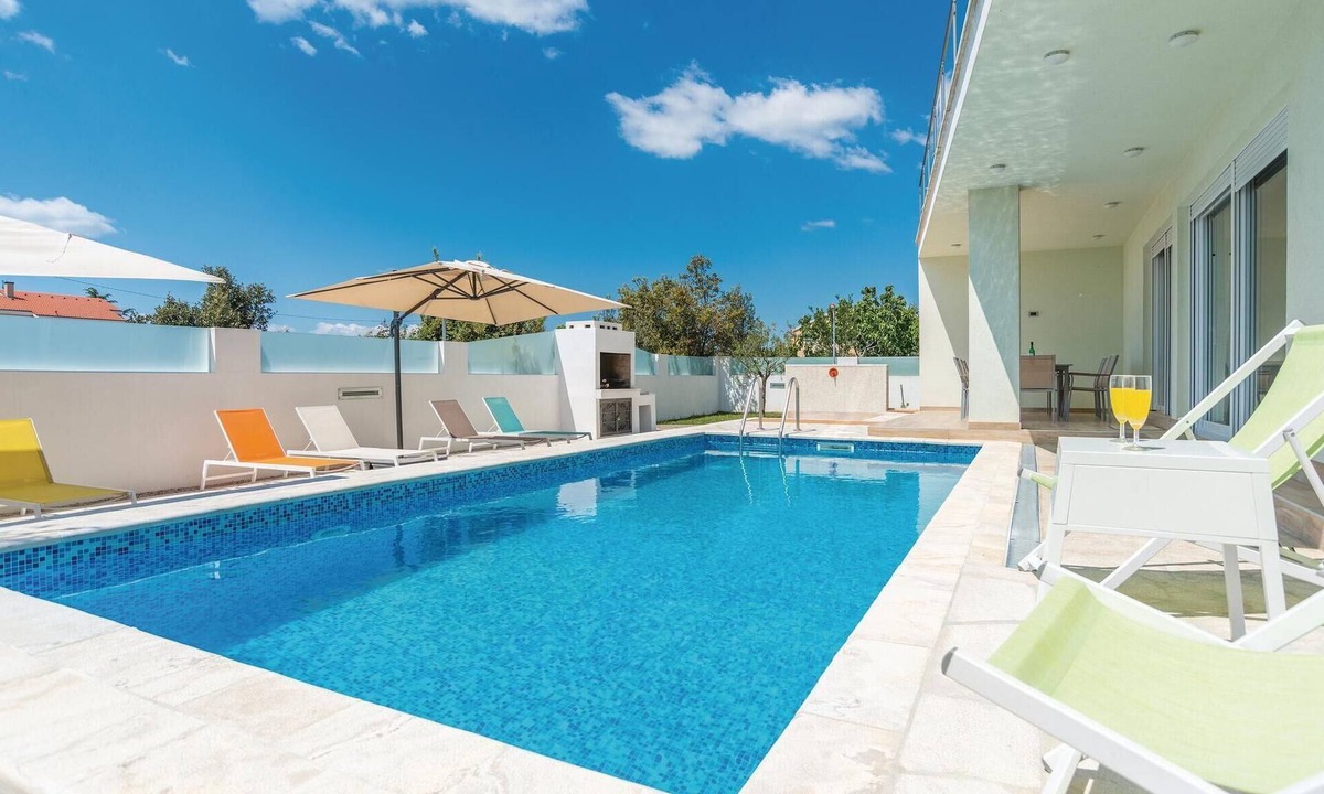 Kakma House | Awesome home in Kakma