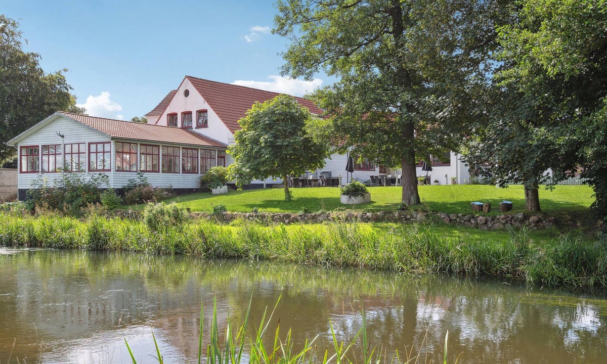 Mandoe House | Awesome home in Lintrup with sauna