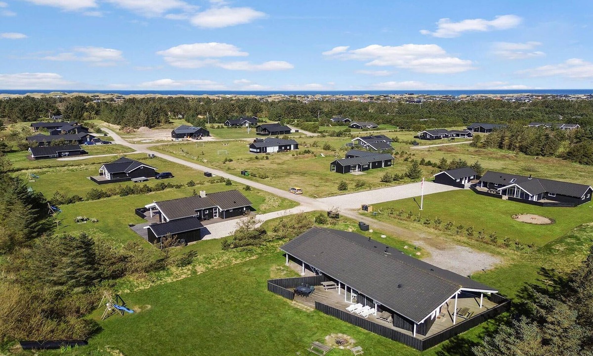 Hvorup Klit House | Awesome home in Løkken with sauna