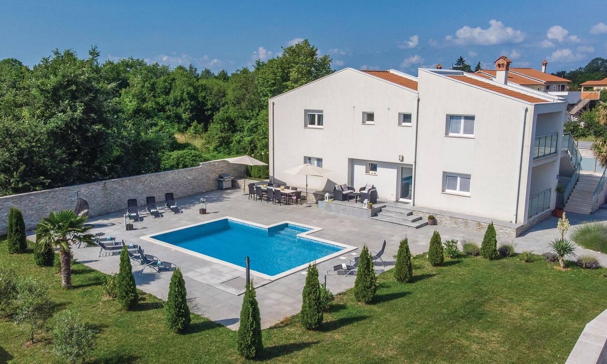 Nedescina House | Awesome home in Nedescina