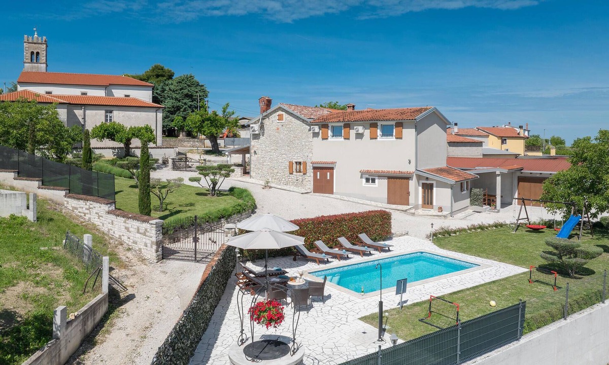 Nova Vas House | Awesome home in Nova Vas