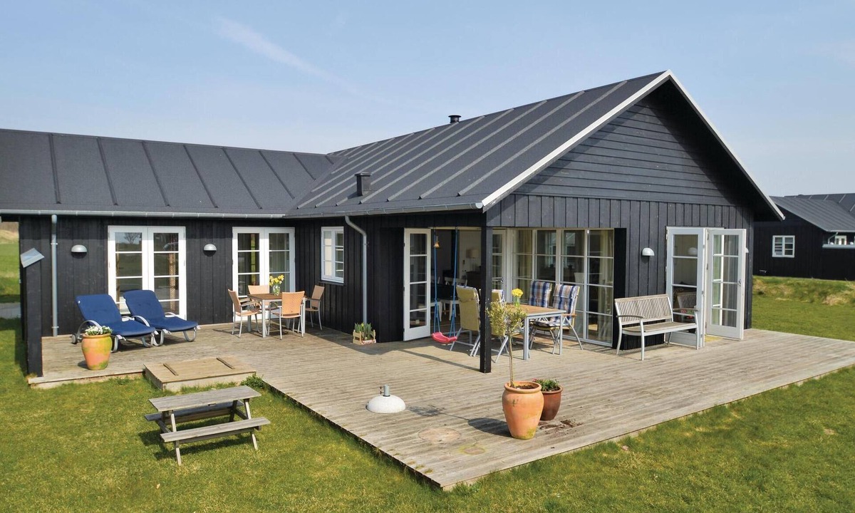 Nysted House | Awesome home in Nysted with WiFi