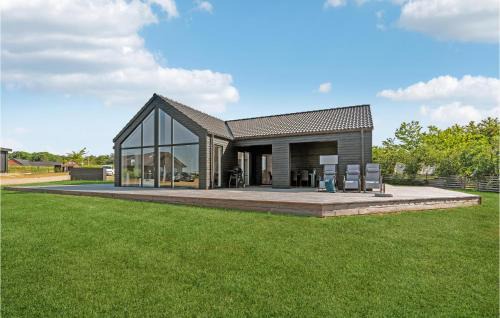 Saksild Strand House | Awesome Home In Odder With Wifi