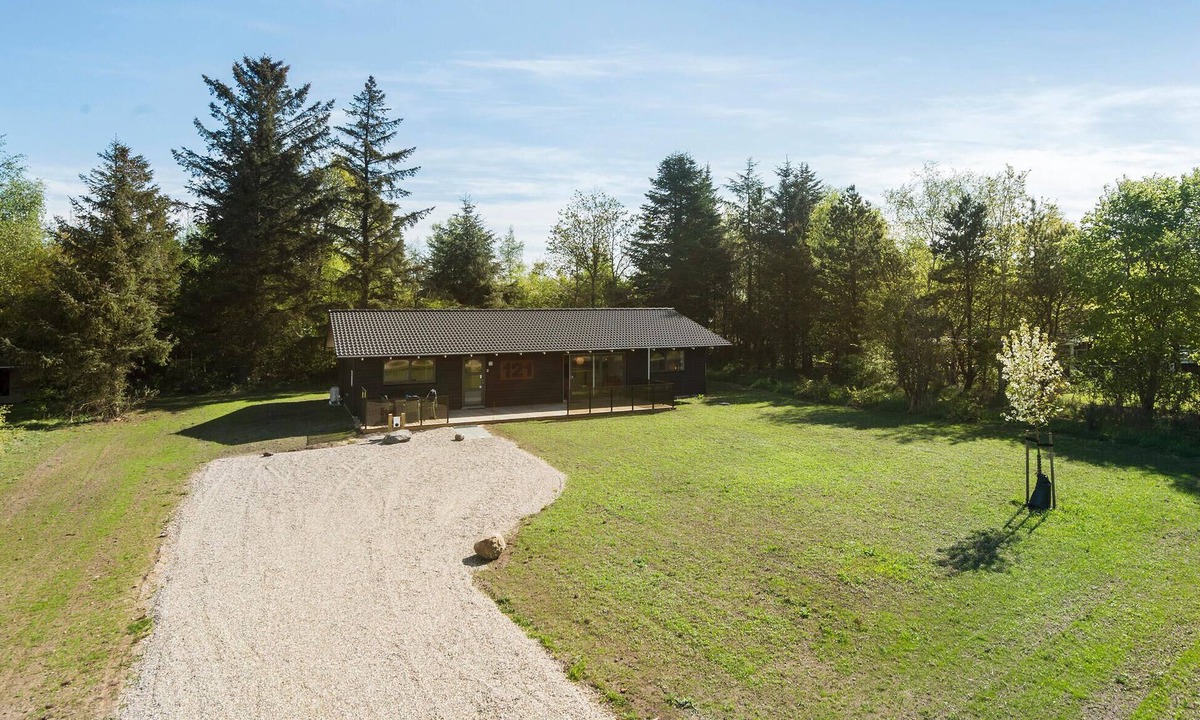 Jegum House | Awesome home in Oksbøl with sauna