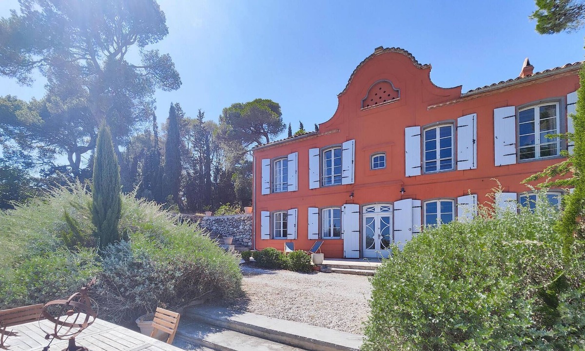 Ouveillan House | Awesome home in Ouveillan