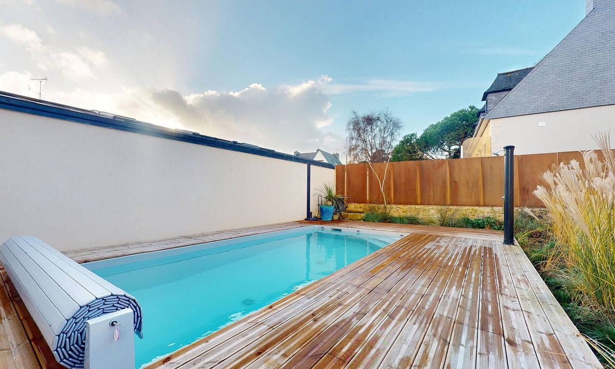 Loguivy House | Awesome home in Ploubazlanec