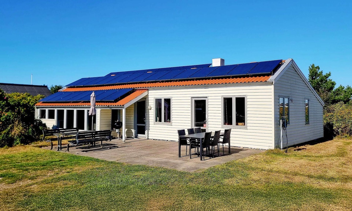 Klegod House | Awesome home in Ringkøbing with sauna