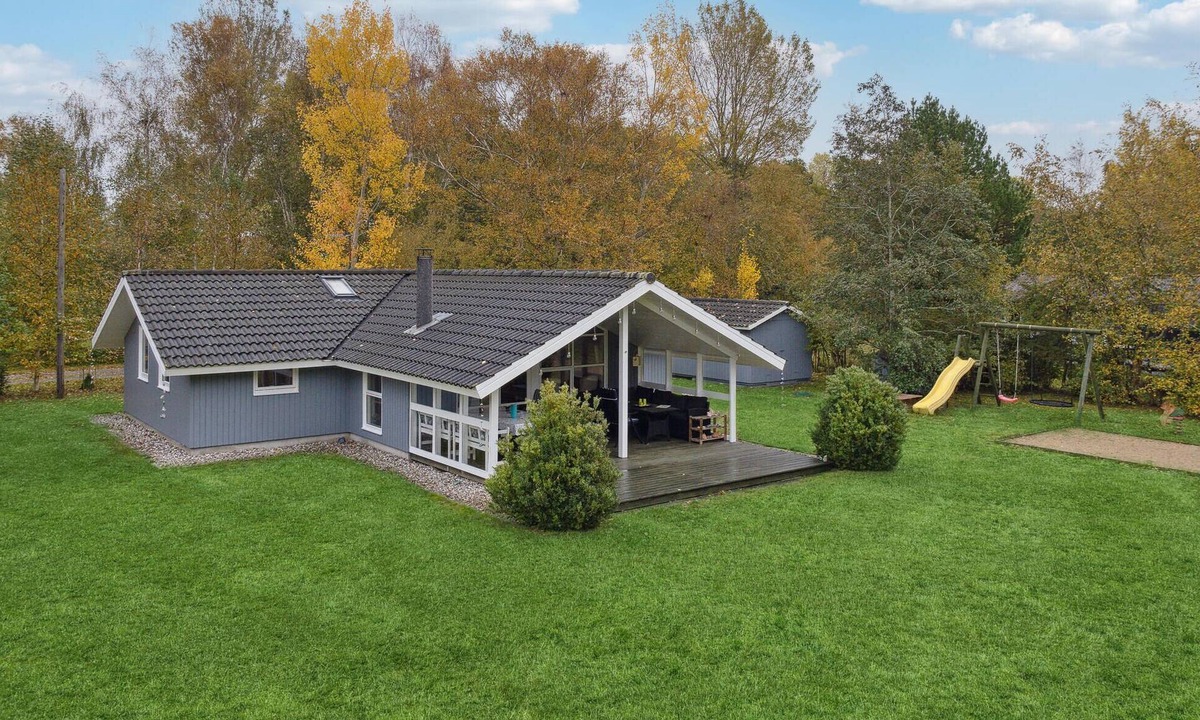 Kramnitse House | Awesome home in Rødby with kitchen