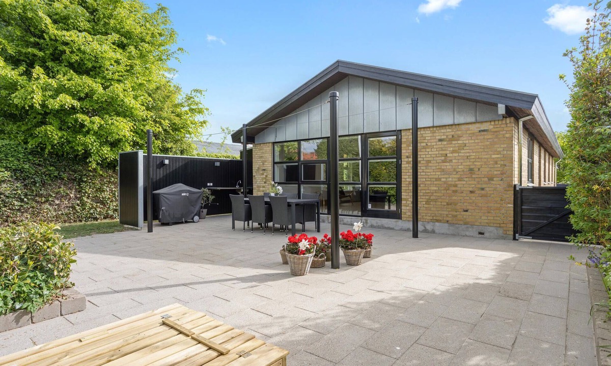 Sæby House | Awesome home in Sæby with kitchen