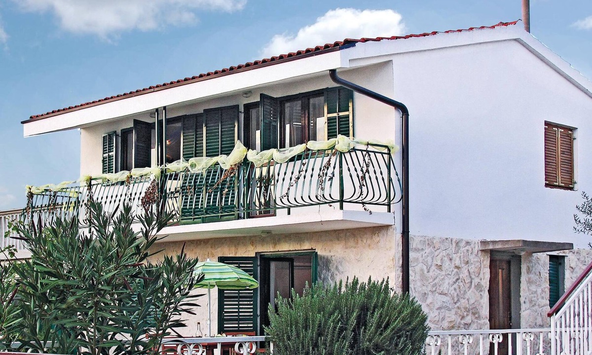 Jadrija House | Awesome home in Sibenik with WiFi