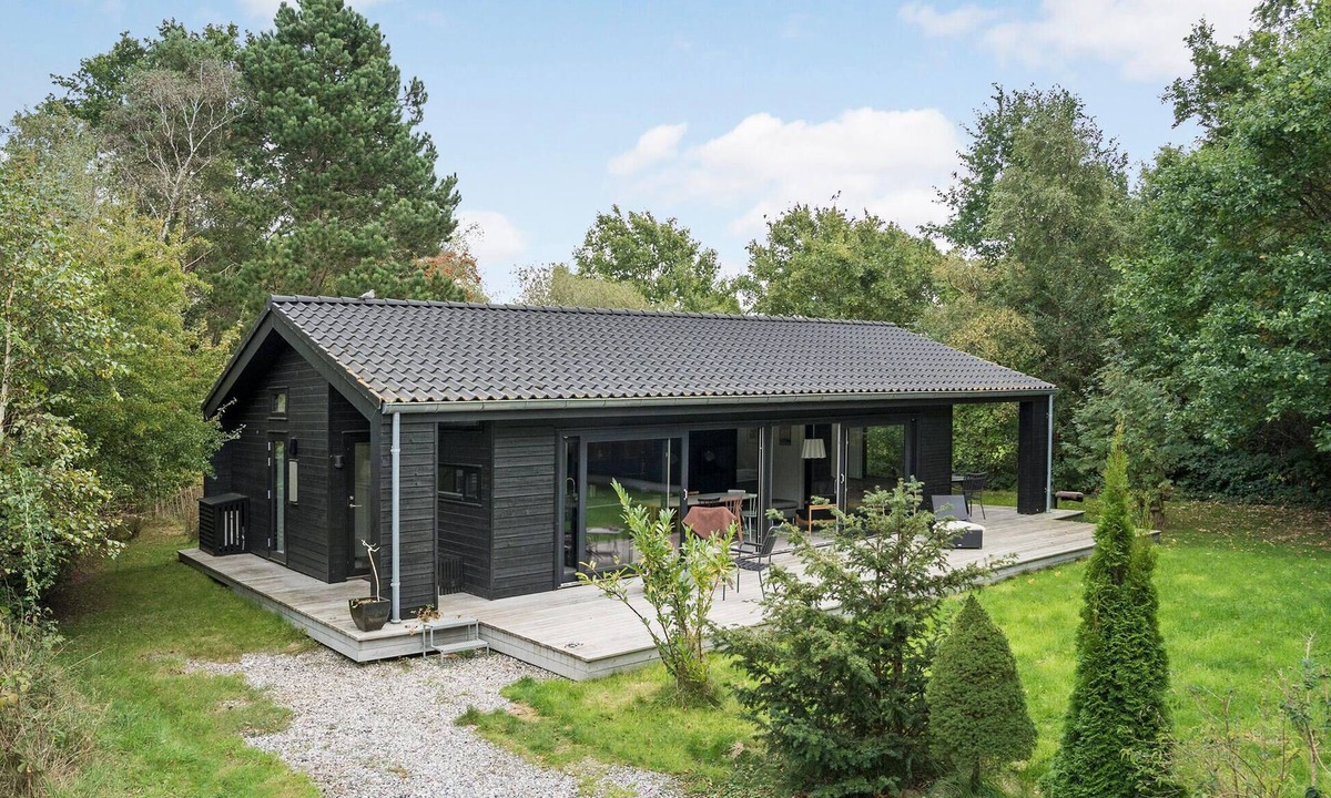 Stege House | Awesome home in Stege with kitchen