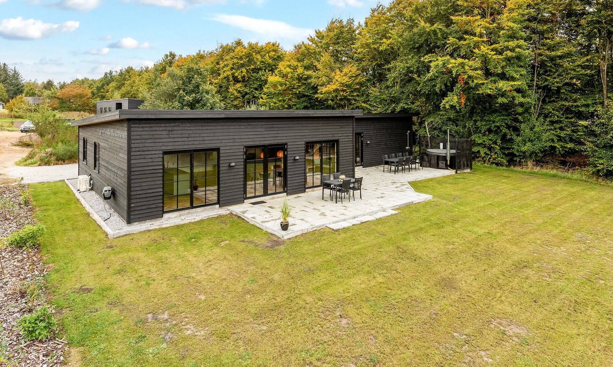 Arrild Ferieby House | Awesome home in Toftlund with WiFi