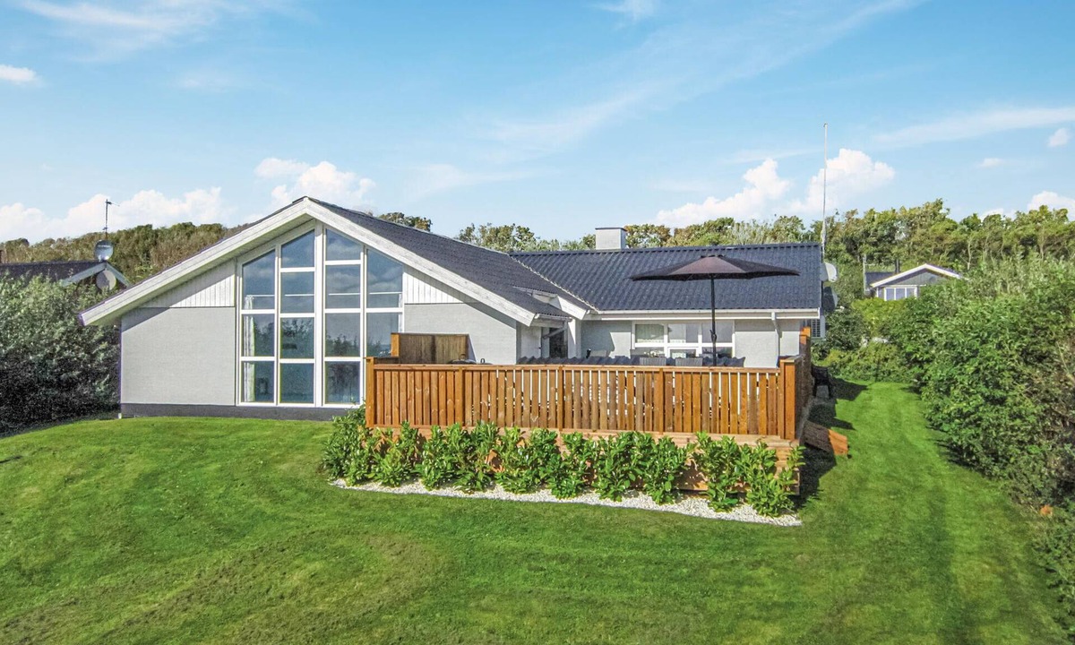 Vestervig House | Awesome home in Vestervig with kitchen