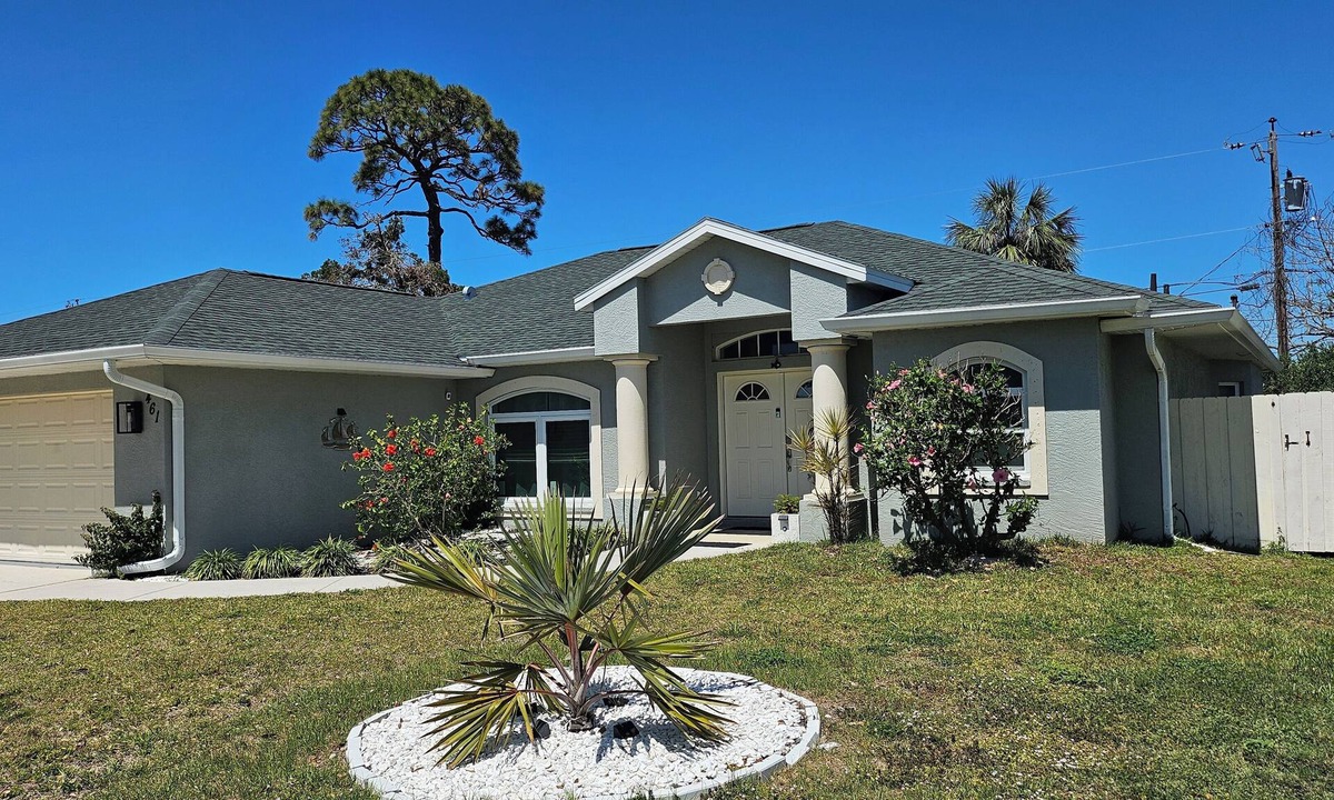 Venice Gardens House | Awesome Location Home in Venice.