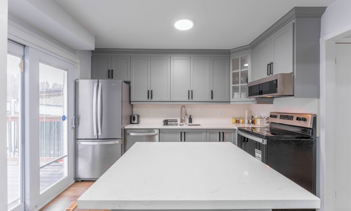 Milton House | Awesome & Stylish 4BR House ~ Comfort ~ Milton