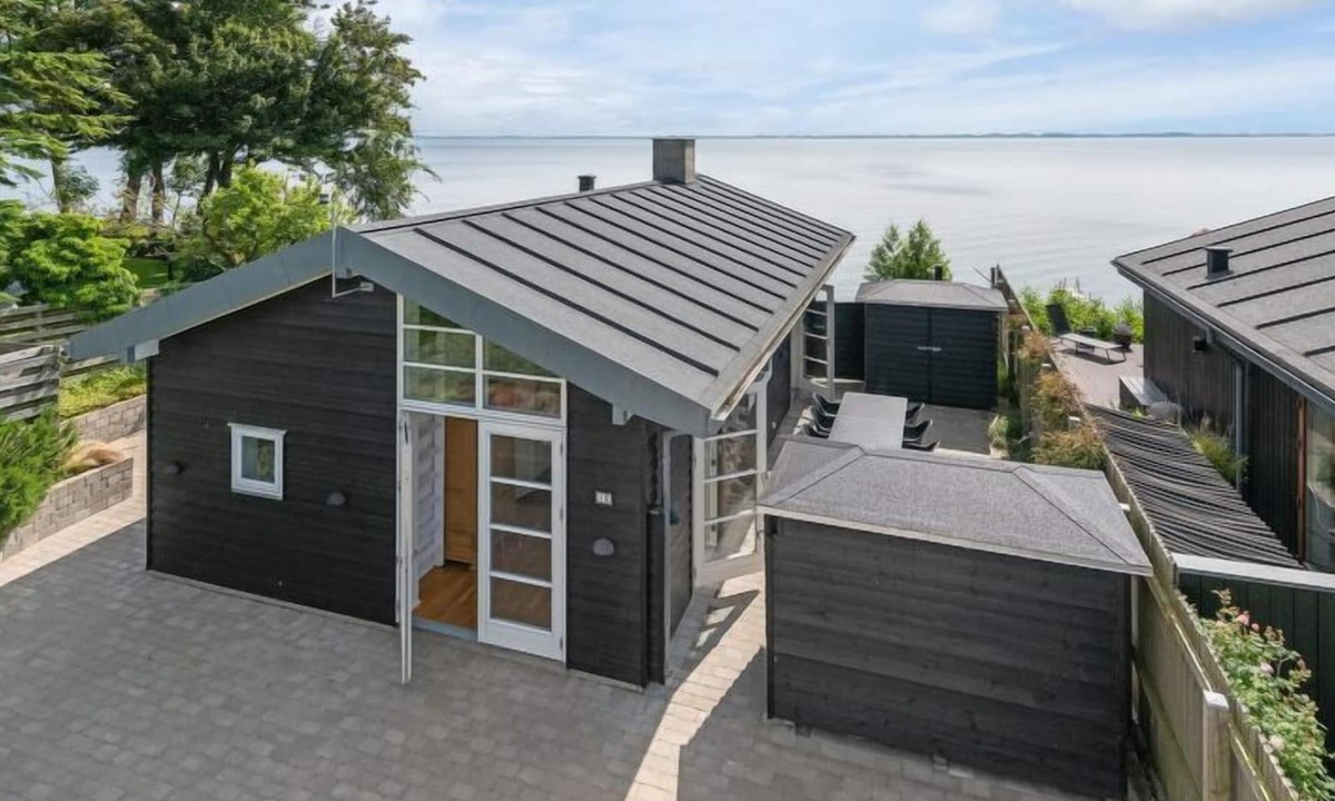 Skarup Fyn House | "Awild" - 10m from the sea by Interhome